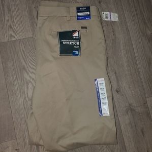 Izod SportFlex Dress Pants